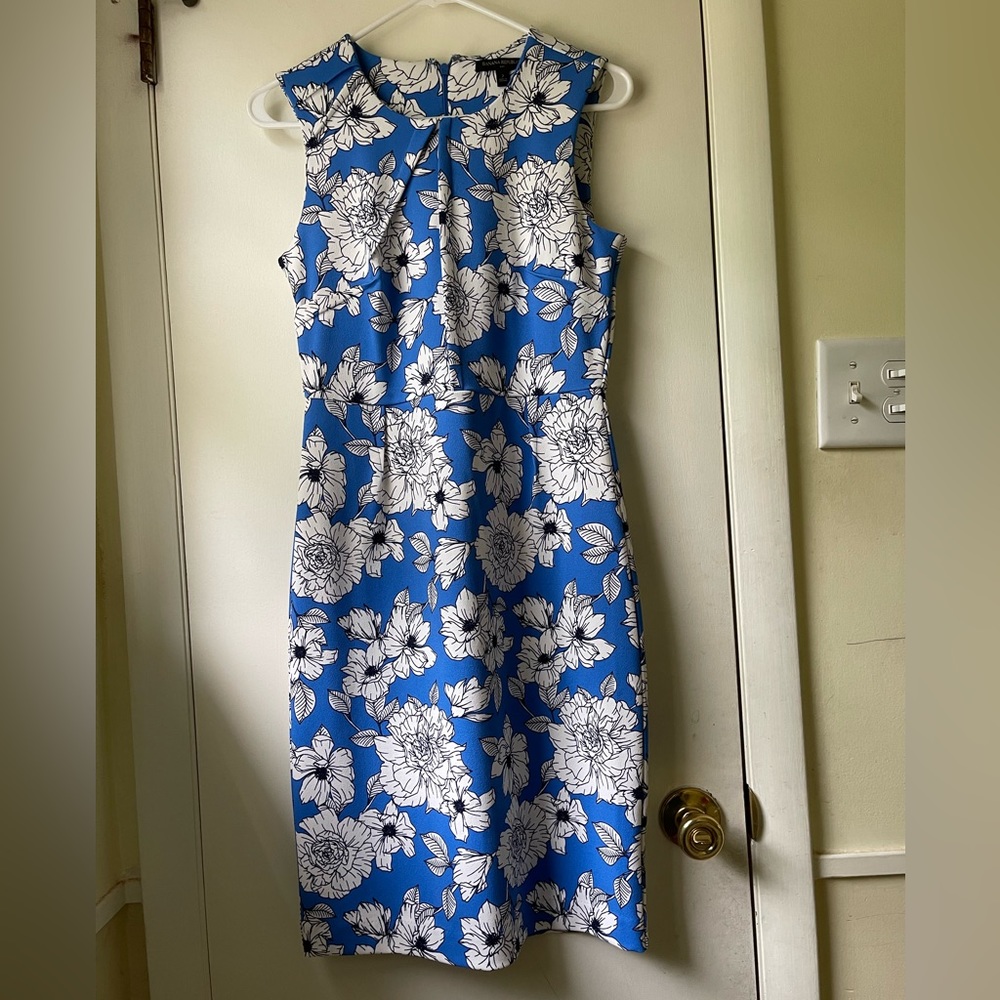 Banana Republic Floral Sheath Dress knee-high pleat neck